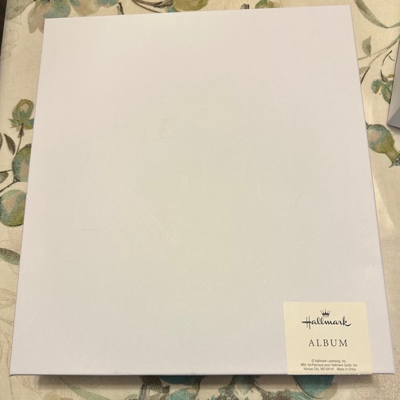 ⭐️NWOT! Beautiful baby’s first year memory book! - Picture 3 of 4